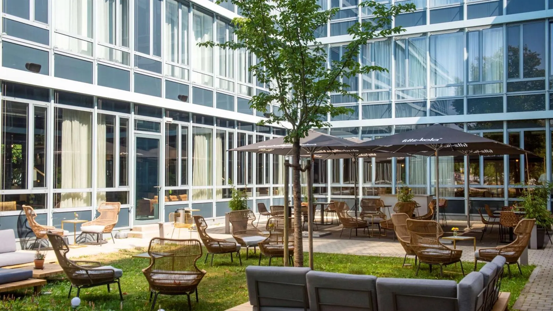 Flightgate Munich Airport Hotel, A Member Of Radisson Individuals Hallbergmoos