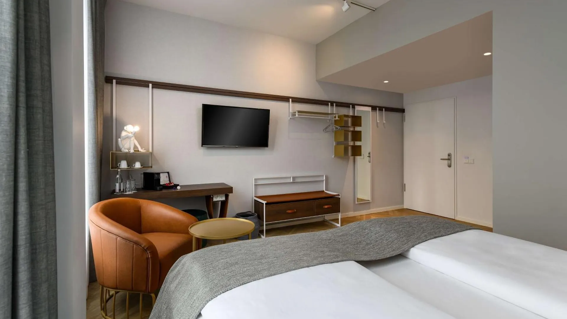 Flightgate Munich Airport Hotel, A Member Of Radisson Individuals Халльбергмос 3*,