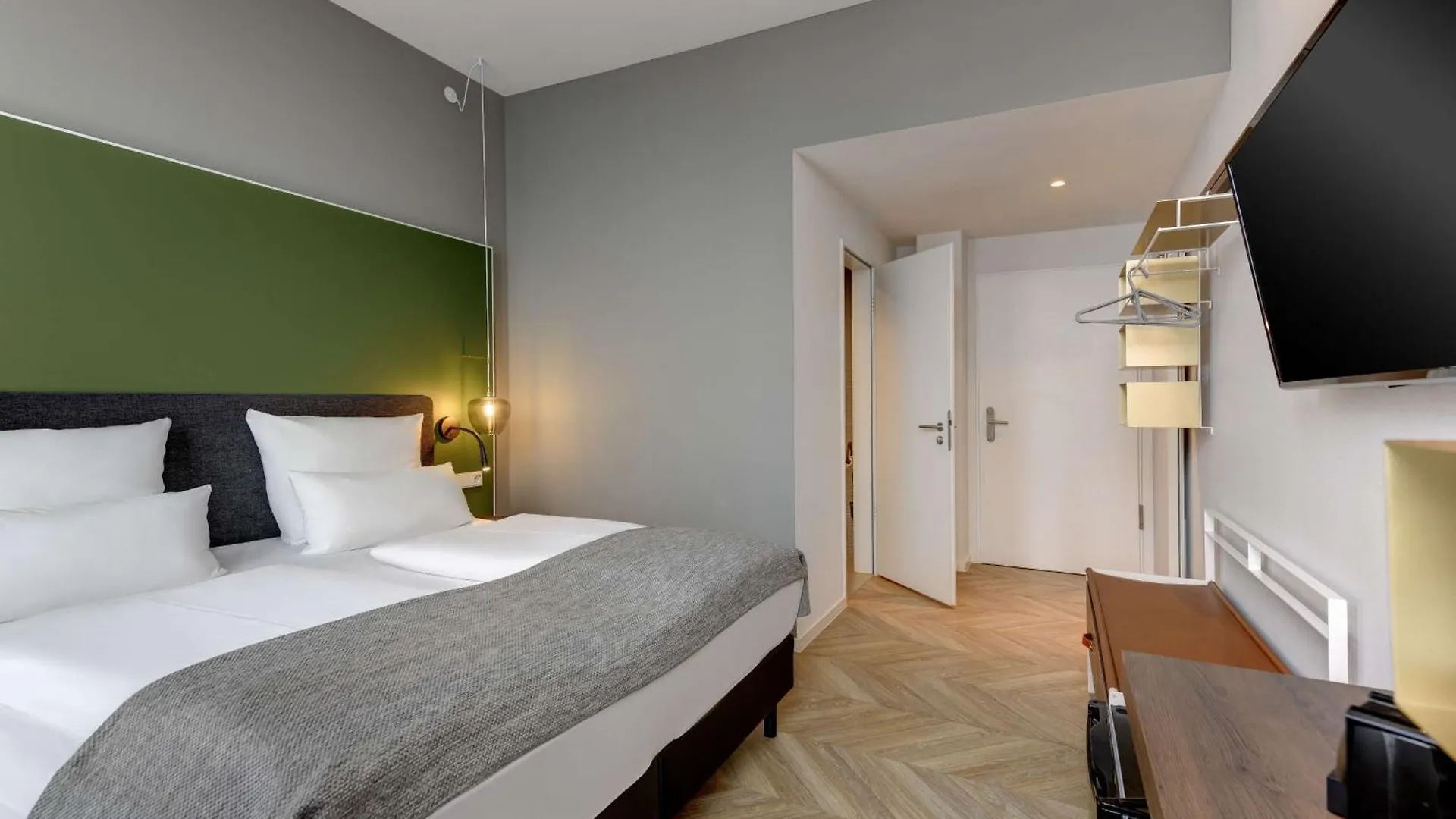 Hotel Flightgate Munich Airport Hotel, A Member Of Radisson Individuals Hallbergmoos