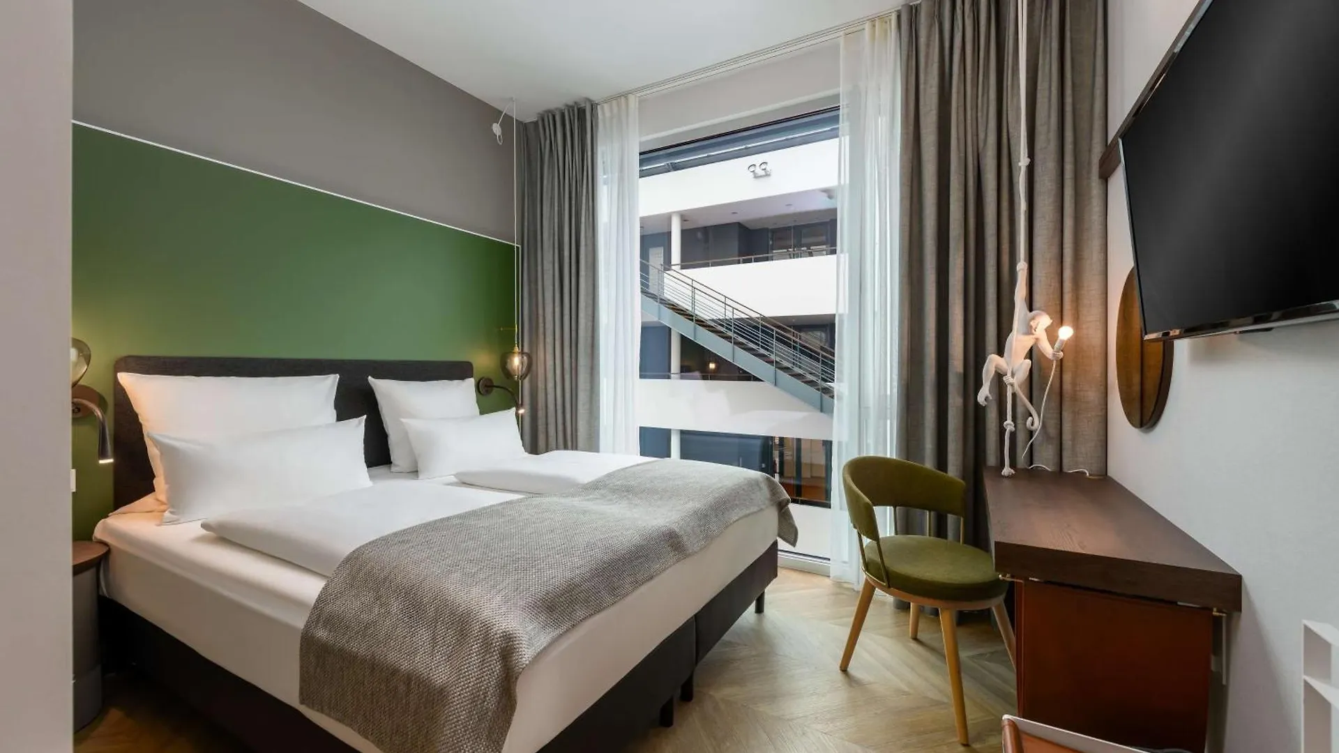 Flightgate Munich Airport Hotel, A Member Of Radisson Individuals Халльбергмос 3*,  Германия